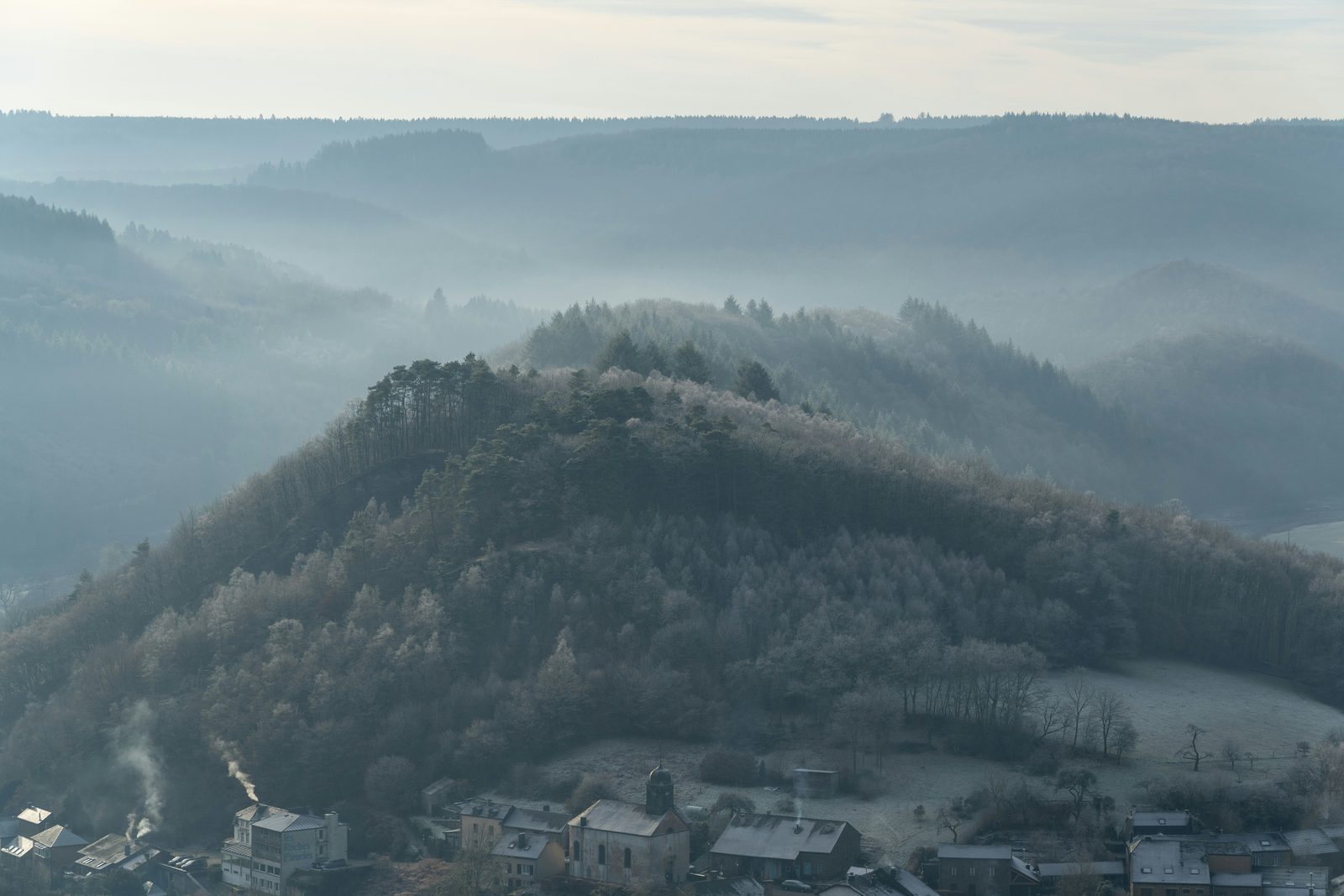 Uitzicht over de Semois-vallei in de Belgische Ardennen